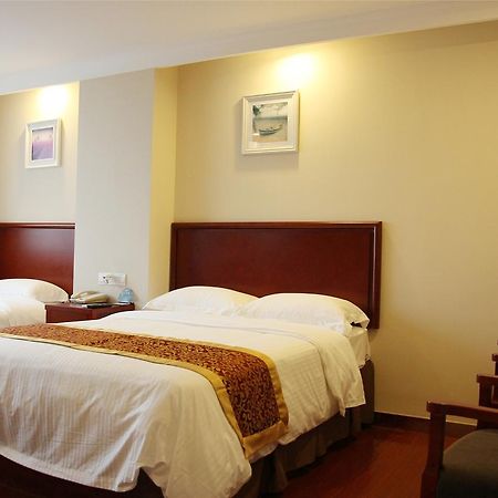 Greentree Inn Beihang Commercial Street Express Hotel Σενγιάνγκ Εξωτερικό φωτογραφία