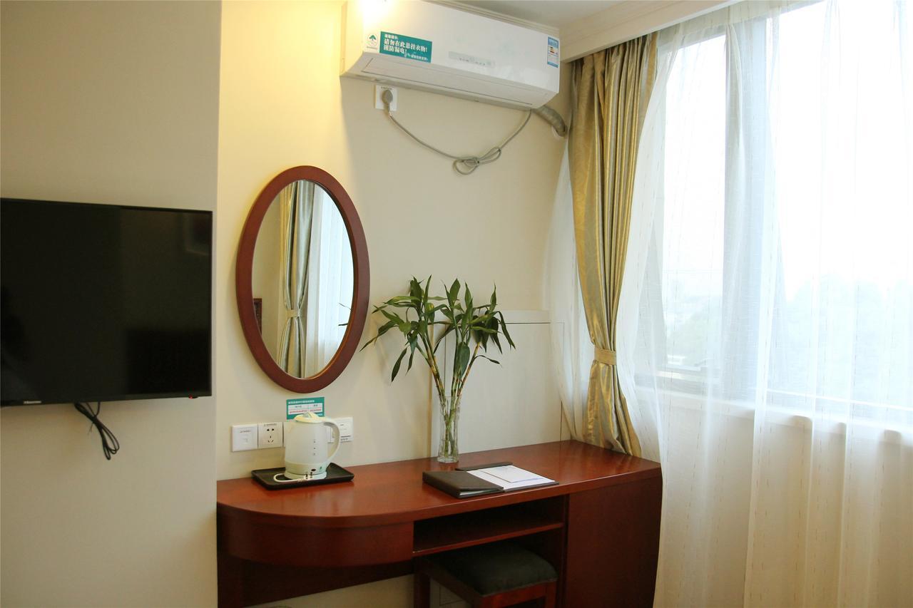 Greentree Inn Beihang Commercial Street Express Hotel Σενγιάνγκ Εξωτερικό φωτογραφία