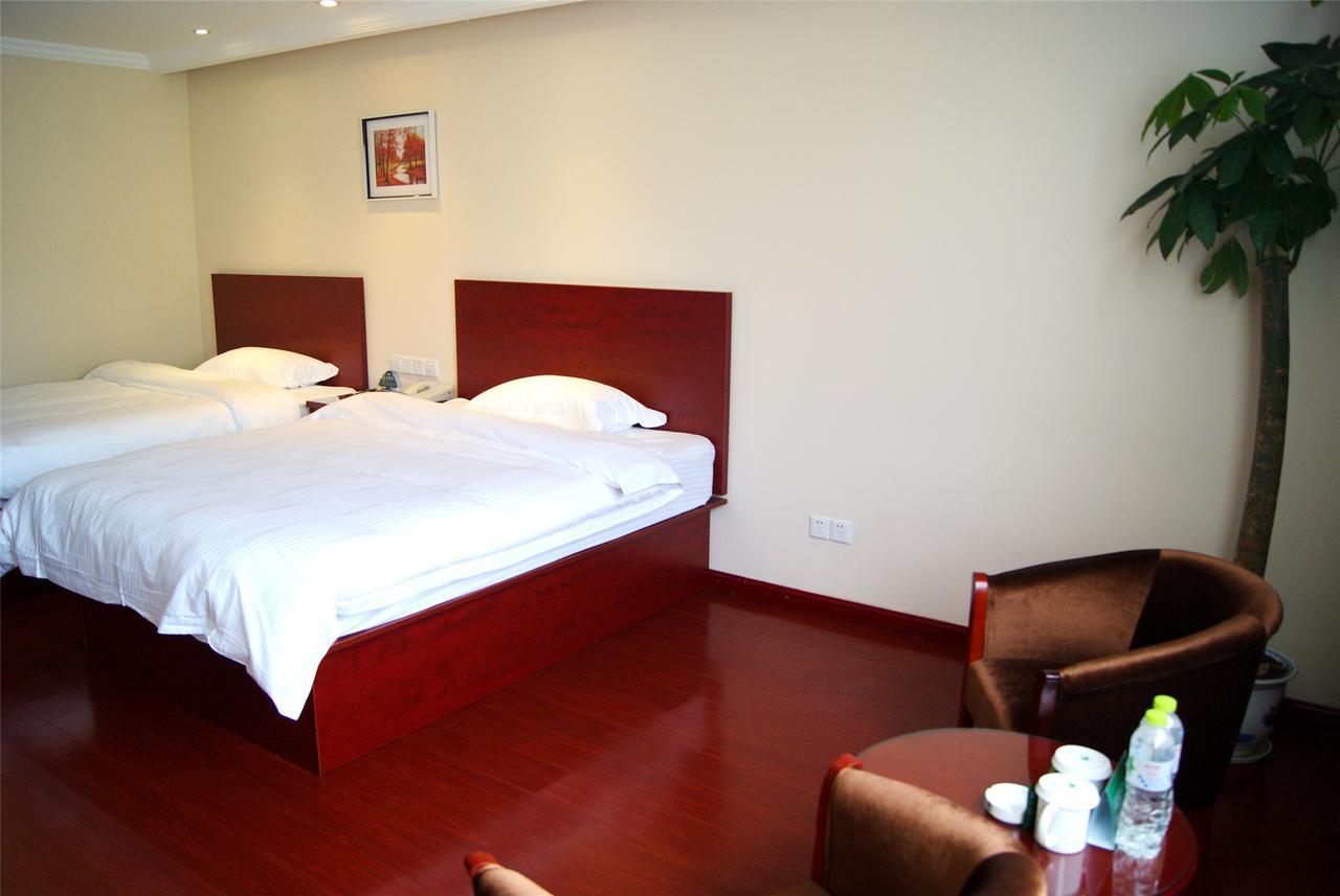 Greentree Inn Beihang Commercial Street Express Hotel Σενγιάνγκ Εξωτερικό φωτογραφία
